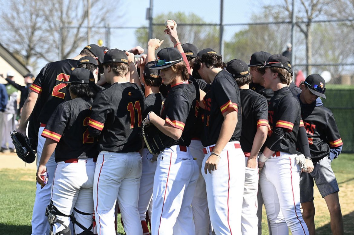 WCEVikingBase's tweet photo. 🚨Game day🚨

🆚Downingtown West
⏰4:00
📍WCE
🔗 https://t.co/mTEWwyOVH2

#FillTheHill #FamilyTime https://t.co/4EekWj9ptt