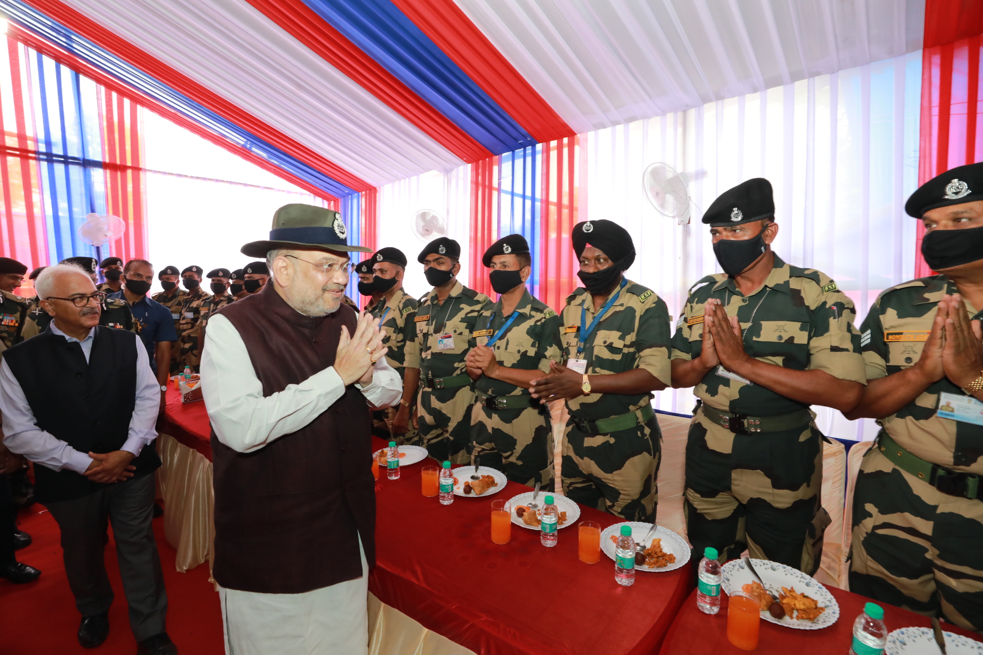 Union Minister interacting with BSF 