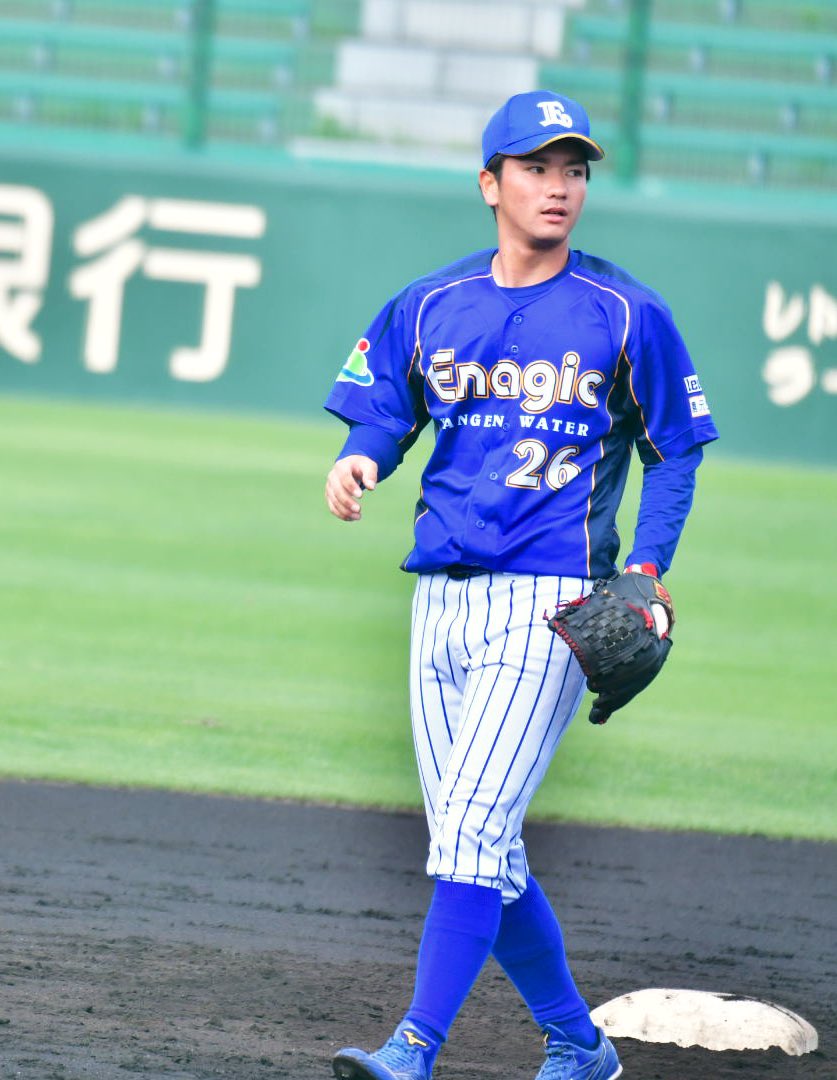 ryu_bb05's tweet photo. ［5/9 JABA九州大会］
エナジック
#26 大城旭
（小禄高ー上武大）

1番打者として3安打と役割を果たす！

#エナジック https://t.co/AptMzwbyhk