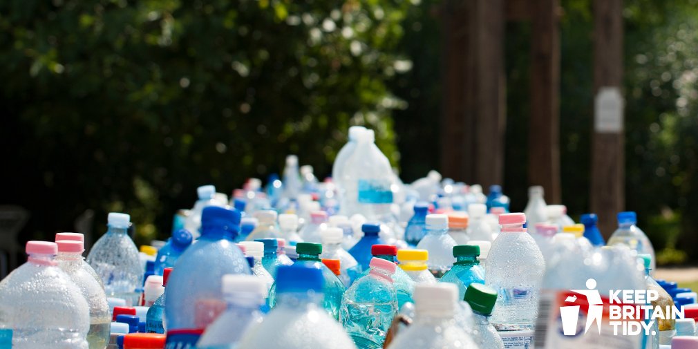 KeepBritainTidy's tweet photo. There's only one week to go until our friends at @GreenpeaceUK start their #BigPlasticCount. 

They're asking you to count your plastic usage for one week.

Learn more: https://t.co/vrj8h7UEsb https://t.co/sgqoj67qYn