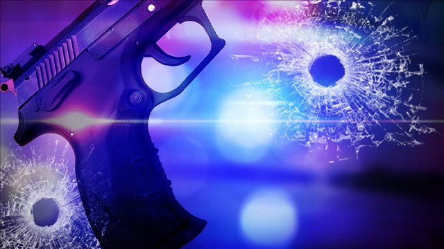 WOAYNewsWatch's tweet photo. #BREAKING: One person is dead and another is injured after a shooting at a hotel in Beckley. On Sunday around 3:45 p.m., Raleigh County Sheriff's Deputies responded to a shooting at Country Inn and Suites on Harper Rd. #RaleighCounty #Crime #WOAY
https://t.co/RQJnkS8l9w https://t.co/2e1Bh6D5Jv