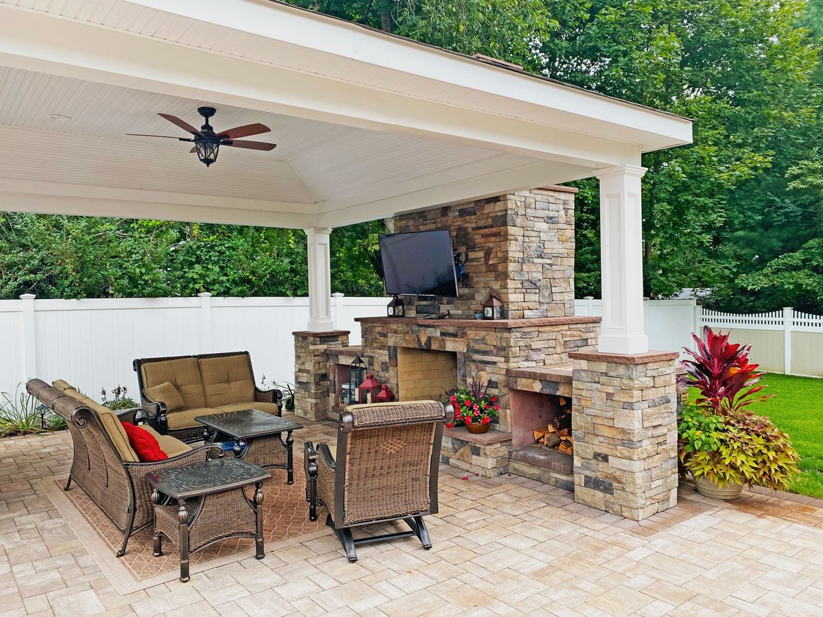 _cascellaandson's tweet photo. Cascella and Sons Construction Is your premier #outdoorcontractors. We build a variety of #patios,  #gazebos, #pavilions, #paverstonepatios, #customdecking, and more. Specializing In all things related to #outdoorlivingspaces Including #firepits and #fireplaces!
Contact Us Today https://t.co/rZEBleVSS4