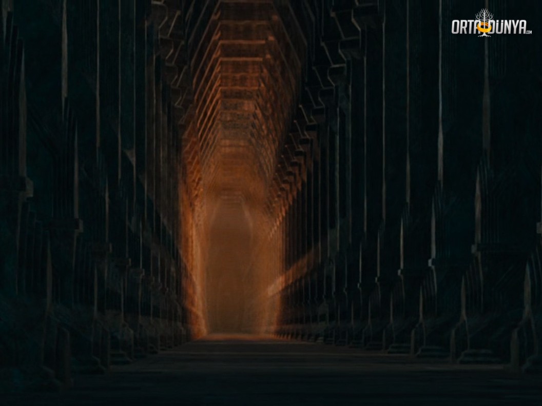 "Dayan, sıkıntılı günler geçecek. Tünelin sonunda hep bir ışık vardır."

Tünelin sonundaki ışık: