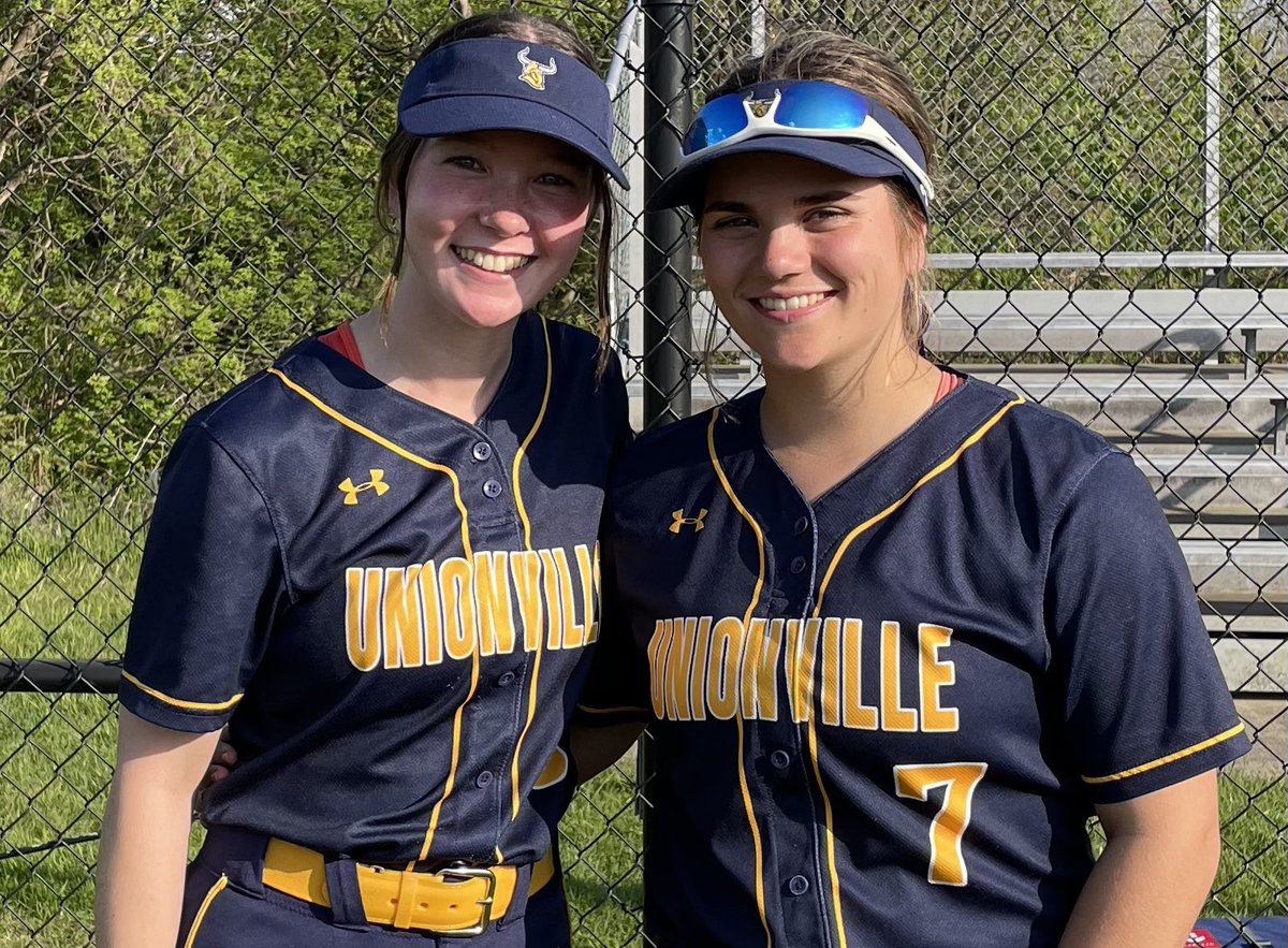 It’s a beautiful day for our Senior Recognition! Come out to our game today at 3:30 as we celebrate our seniors -Ava Pizii and Lucy Brucker! #hornsup