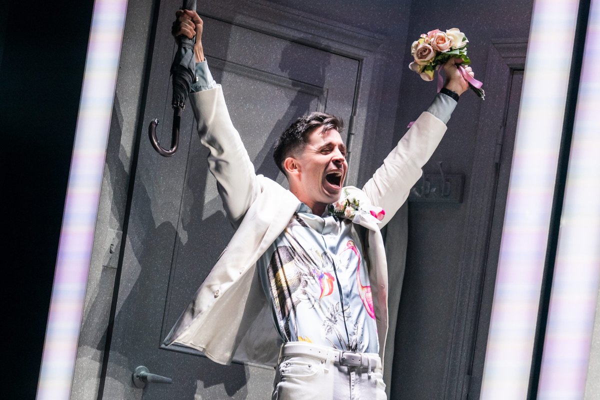 theatermania's tweet photo. Complete list of 2022 Tony Award Nominees → https://t.co/Io2XbAwlT7 https://t.co/3FNDwIfAt6