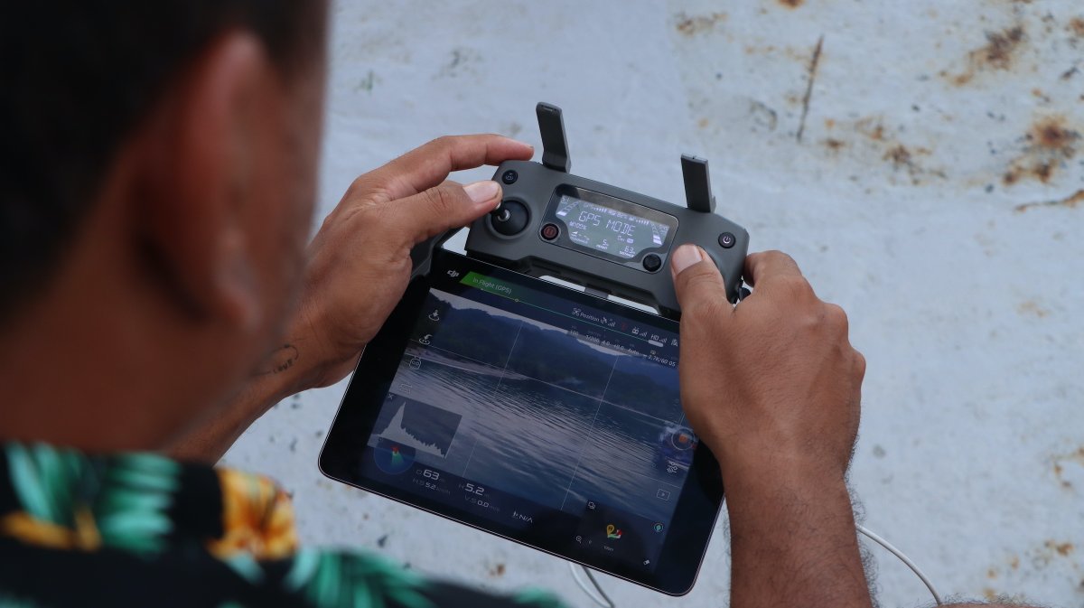 jmark1006's tweet photo. Out and about...Busamang Village, Morobe Province

#tourism #papuanewguinea #ocean #dronephotography https://t.co/s0pqTXgwCi