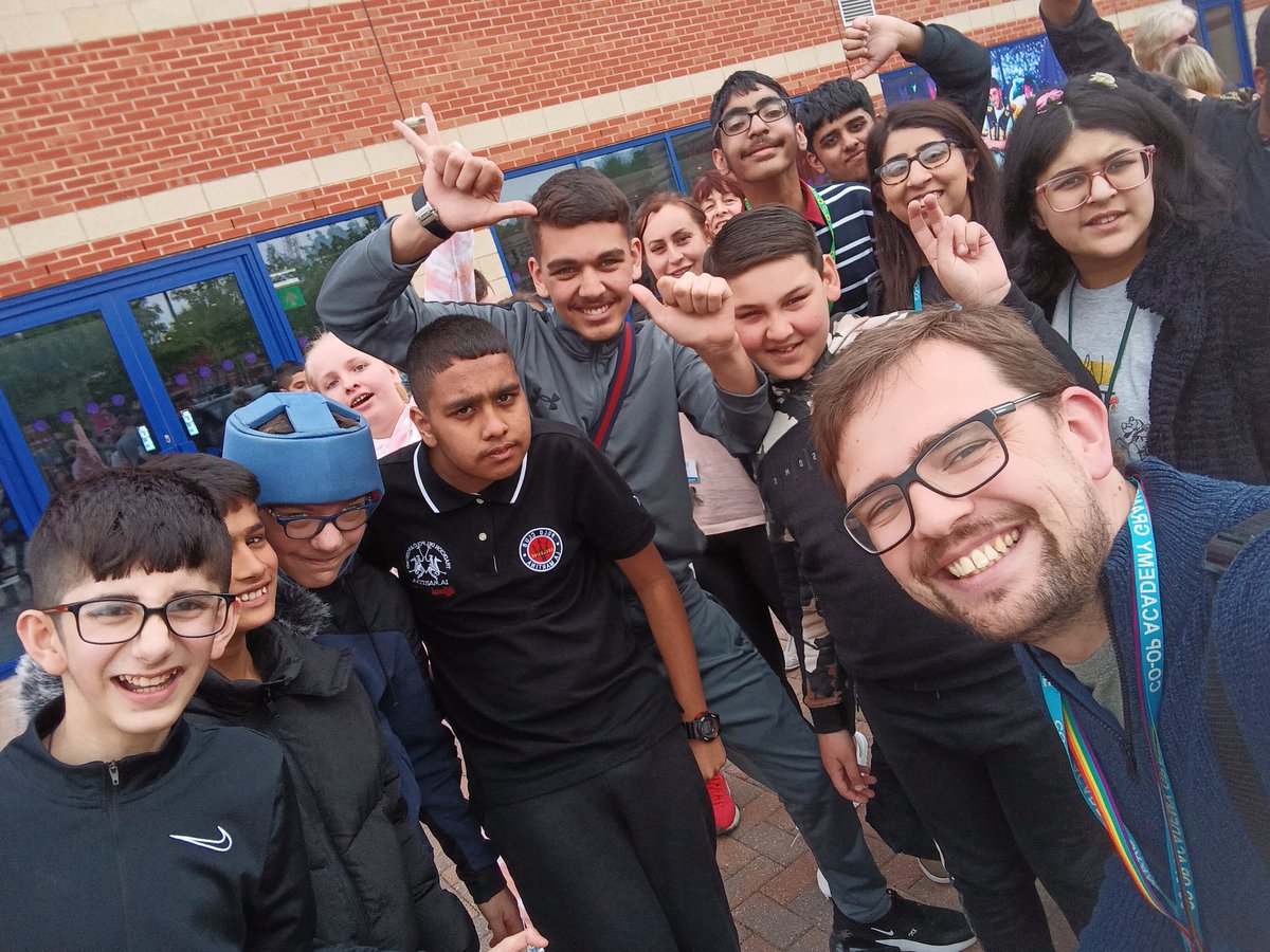 GrangeInclusion's tweet photo. Inclusion Grangers on tour! Rewards trip to Laserzone and Pizza hut for excellent behaviour and attendance last term! #grangers #rewards https://t.co/YRPN4VqyTn