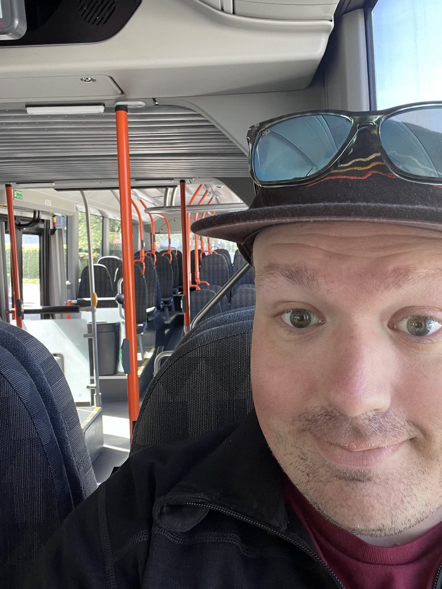 tunameltzer's tweet photo. New bus route day! Taking this beautiful (#34) 60’ articulating bus from the park at the edge of the city towards home. Which comes every 7 min, on a Monday afternoon. #frequencydrivesridership #fullbus #transit #loveyoumalmo https://t.co/WbRoZPIyu6