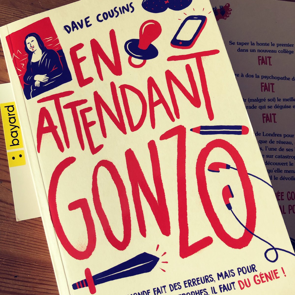 Really chuffed to receive a copy of the <a href="/BayardEditionsJ/">Bayard Jeunesse Éditions</a> edition of #WaitingForGonzo out now in France. Thanks to Solenn and everyone at Bayard, plus the rights team at <a href="/OxfordChildrens/">Oxford Children's Books</a> for taking Oz and the gang across the channel to meet readers en France!