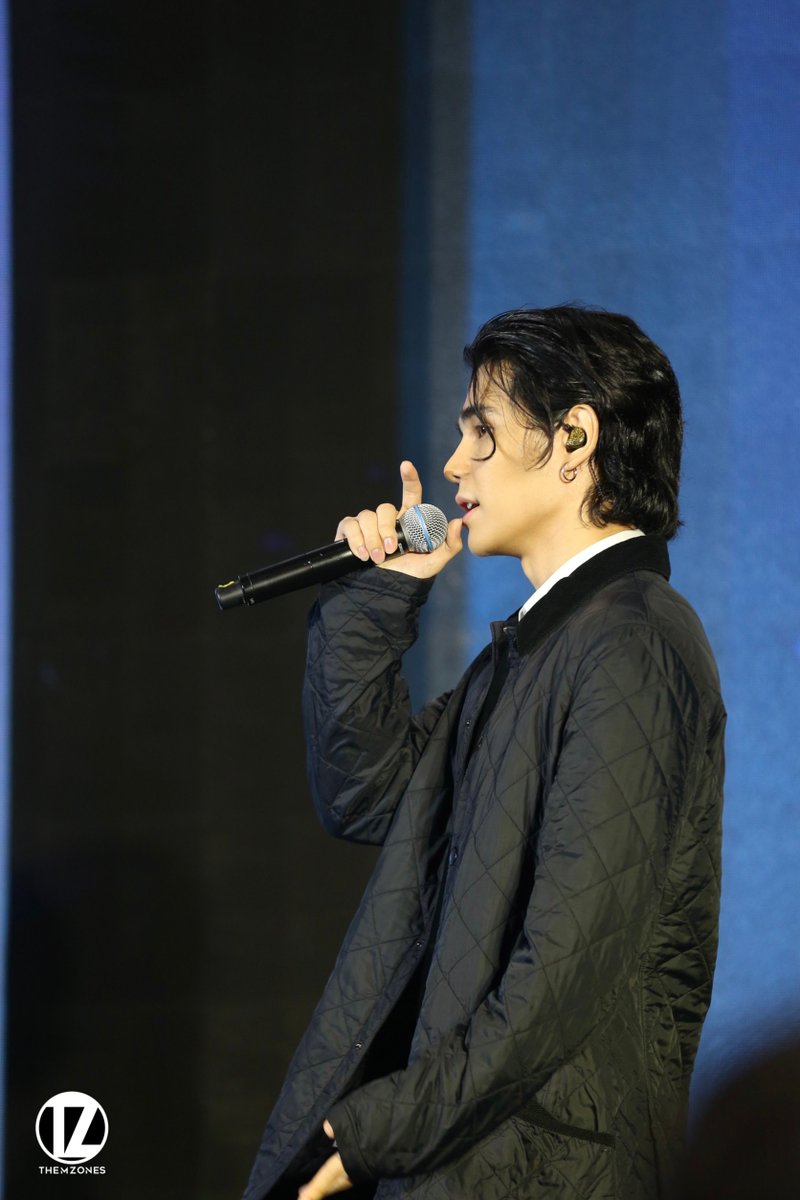 ThemZonesTH's tweet photo. โชว์พิเศษจากนักร้อง นักแสดงมากความสามารถ “เจฟ ซาเตอร์” ในงานเปิดตัวซีรีส์
‘แอบจองรัก ( My Secret Love The Series)’

#JeffSatur 
#แอบจองรักPRESSCONFERENCE 
#แอบจองรักเดอะซีรีส์ https://t.co/sAcs6t0AXB