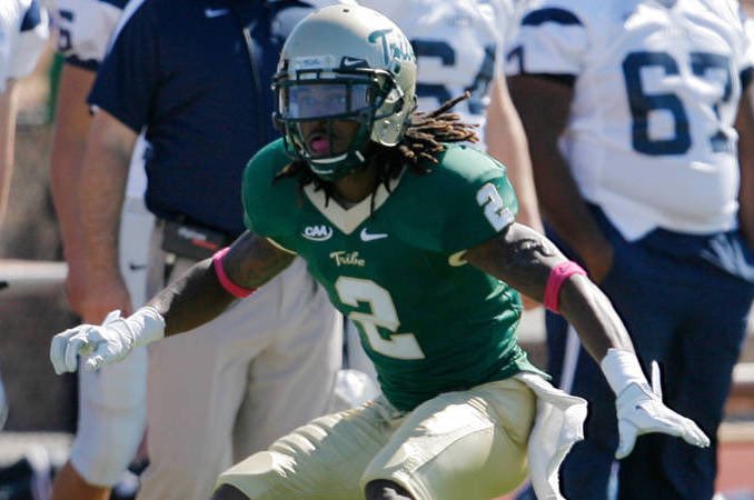 IanStrong23's tweet photo. Blessed to receive an offer from William &amp; Mary🔰 #tribe @CoachMLondonjr @CoachMinucci @WillPlatt11 @TrevorCoston_ https://t.co/LiPBqNB1xt