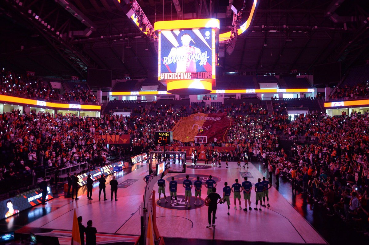 HAYDİ YENİLMEZ ARMAYA DESTEK 🏀⛹️‍♂️
Biletler tükenmeden alalım yerimizi salonda
💛❤️🦁🇹🇷
 play-off çeyrek final serisinde 14 Mayıs Cumartesi oynayacağı Bahçeşehir Koleji maçı biletleri satışta!
🛒 Detaylar 👉 bit.ly/38aHhiy

#KapalıGişeSinanErdem