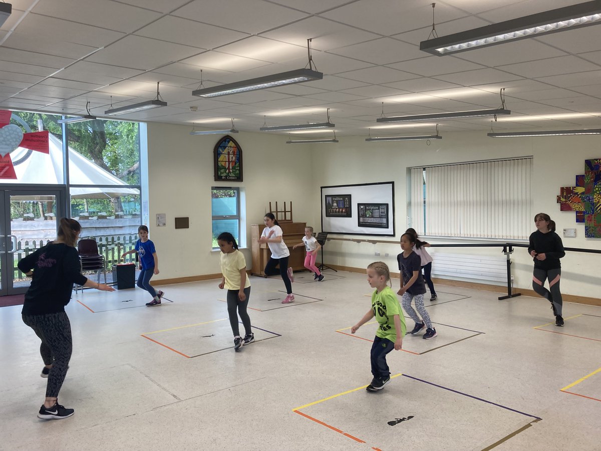 It looks like our young people are enjoying their Inclusive dance training for the #SpecsaversSurreyYouthGames. We are also looking for girls in school years 8 &amp; 9 to join the Runnymede Football team! sign up now at runnymede.gov.uk/syg and bring a friend!