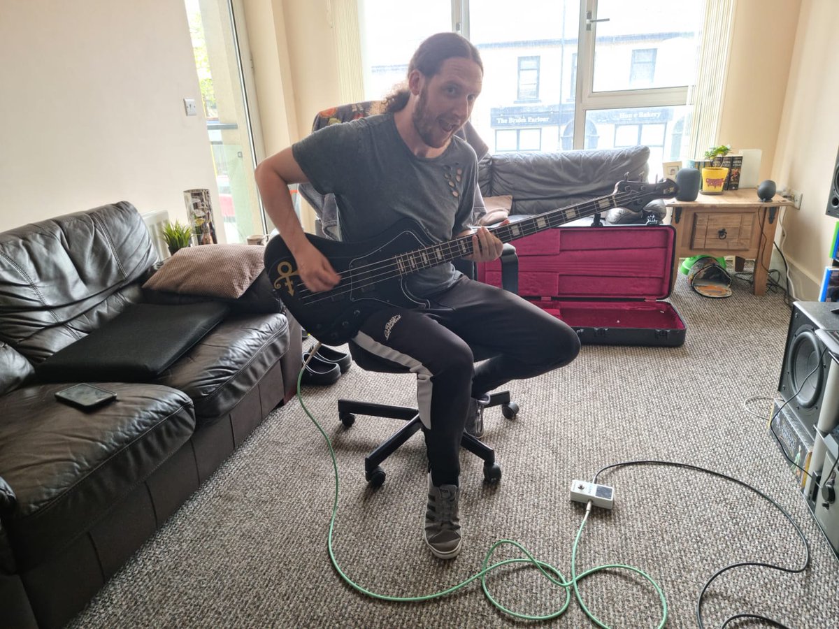 That's bass wrapped! Huge thanks to Gaz from <a href="/Alestorm/">steve</a> who you may have spotted on stage at our first show!

#blackmetal #melodicblackmetal #irishblackmetal #shitbandnofans