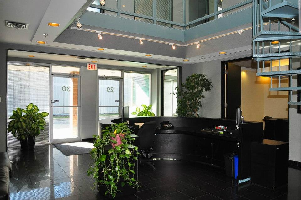 FirstRichmondPC's tweet photo. Looking for an office space? Your own personal telephone line? Mail-Service?

Here at 70 East Beaver Creek we offer it all. 
And Much MORE!!!

Contact us at 905-886-002 https://t.co/IcN8MCy57M