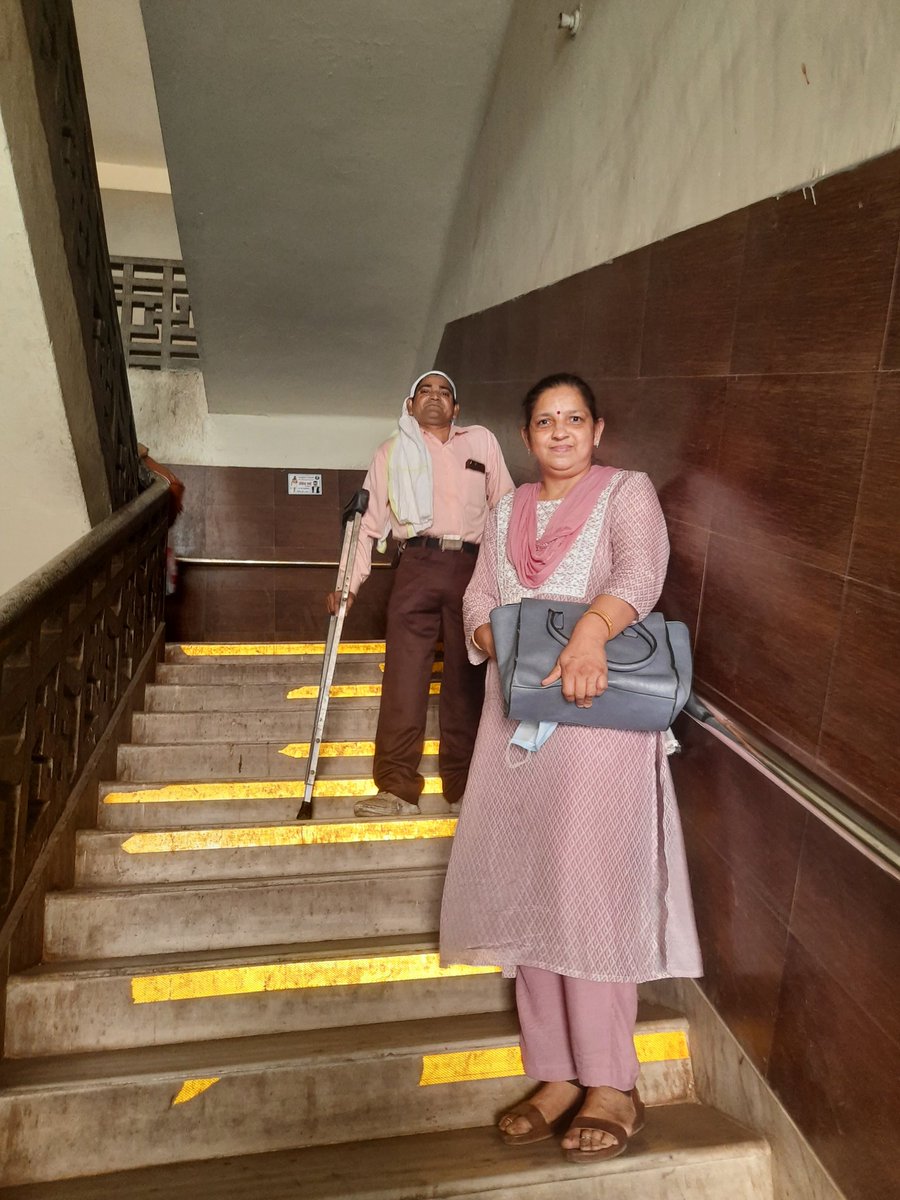 Pramilanandini's tweet photo. @Amitguptaias @PrabhuNs_ @OfficeOfDMAgra @thimanshut @AkhilDixit1 @asim_arun please take the cognizance #noaccessibility to disabled persons. it's Agra collecterate. Stairs behind DM OFFICE #agra #disabled #PwD #sustainability #pensions #widow @UPMahilaKalyan https://t.co/JB5PTDmDKx