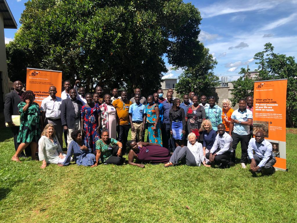 ACT International & Luna tweet media