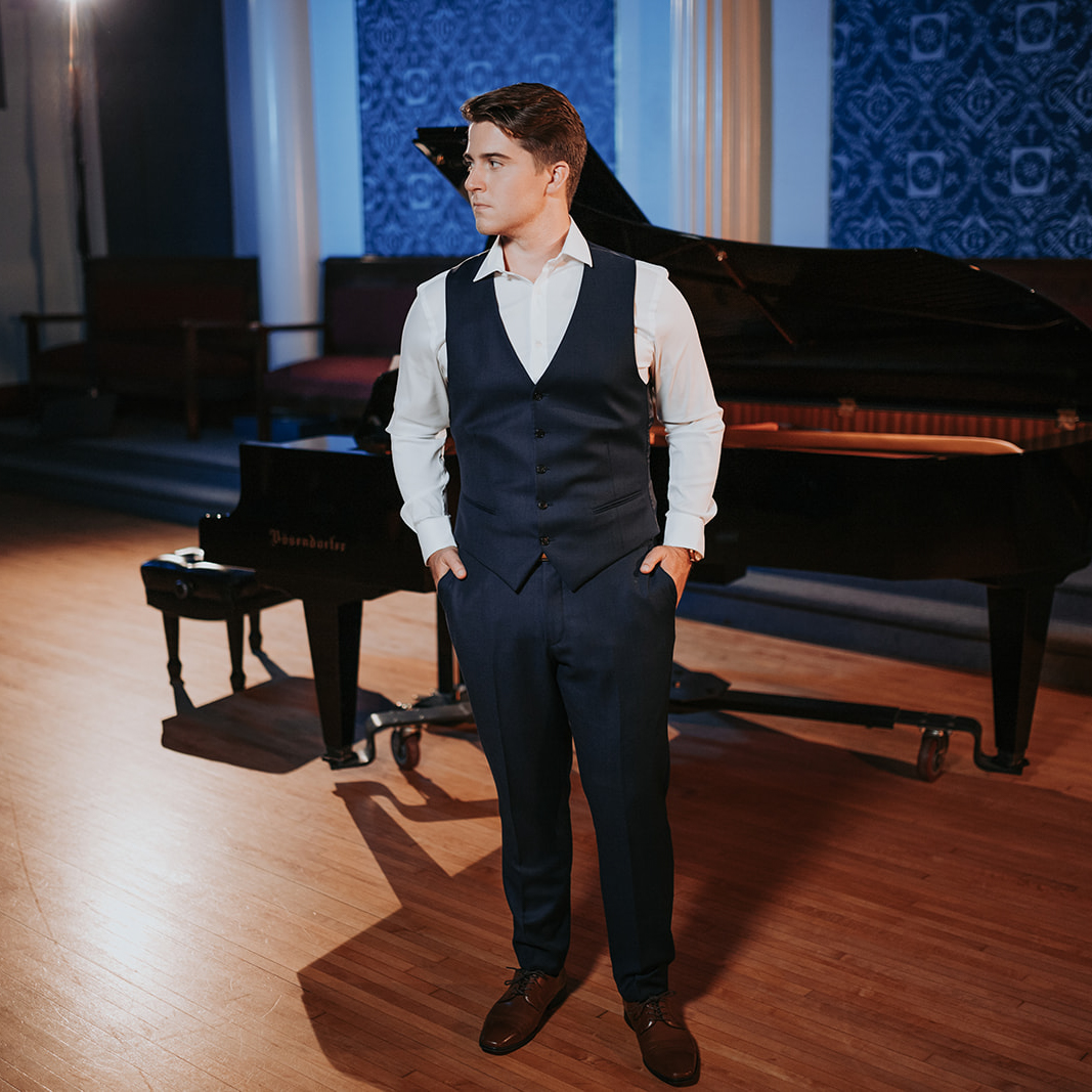 On May 20th, Guild Hall and Bel Canto Boot Camp’s new Resident Artist Series kicks off with tenor Jack Swanson and soprano Katherine Henly, and BCBC’s Rachelle Jonck and Derrick Goff at the piano in a program of opera, film, musical theater, and song. 
guildhall.org/events/jack-sw…