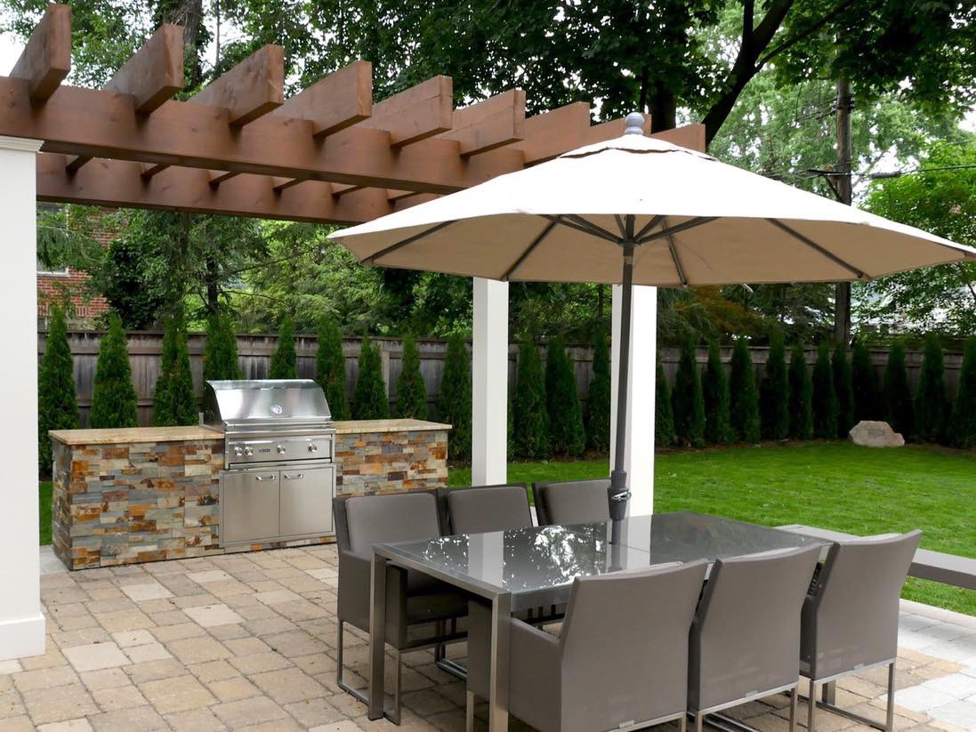 JPCHomebuilder's tweet photo. As the weather warms up, we are starting to think about all of our favorite summer activities. There’s nothing better than good times with family and friends in a beautiful outdoor space.
#CustomHomes #CustomGrill #DesignBuild #PatioDesign #BuildToSuit #Michigan #JPCraig https://t.co/Df9D1UwbWF