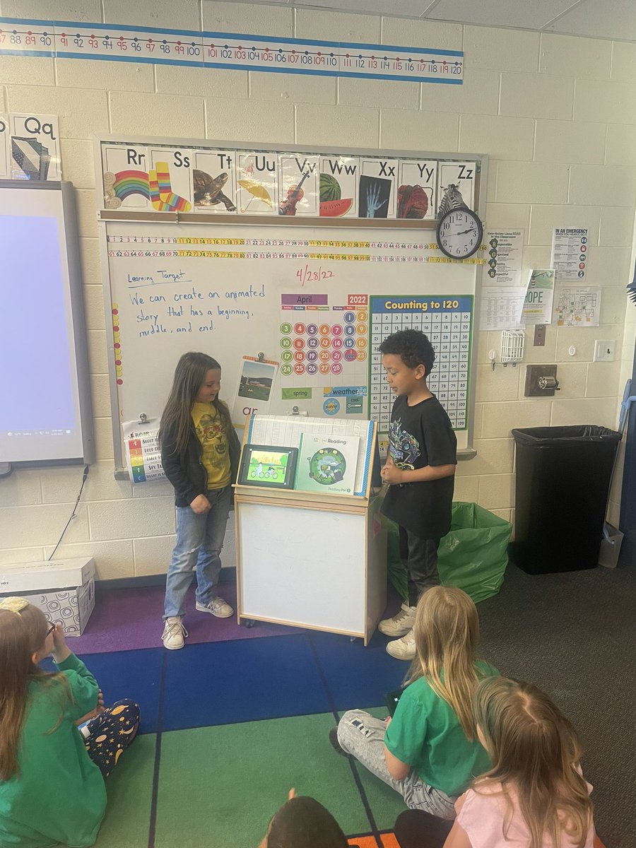 GaleBaileyES's tweet photo. #PLTW in first grade! Yes, they think critically and collaboratively. They are leaders!🦁 https://t.co/Zkts7C8n4e