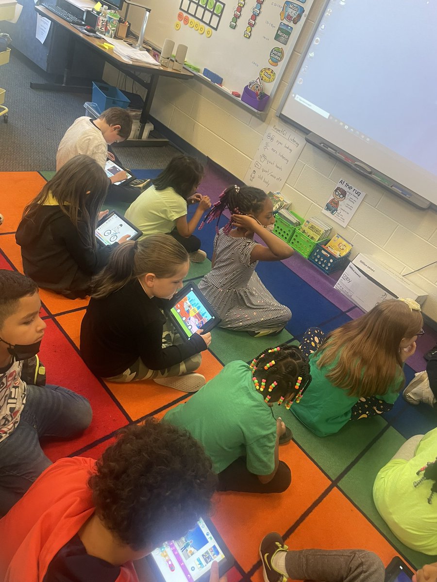 GaleBaileyES's tweet photo. #PLTW in first grade! Yes, they think critically and collaboratively. They are leaders!🦁 https://t.co/Zkts7C8n4e
