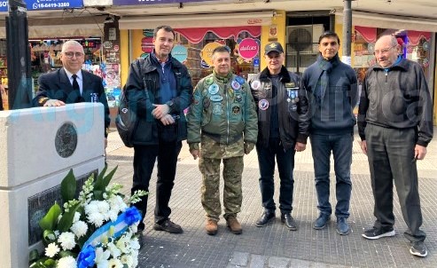 GustavoSuarezGS's tweet photo. San Martín - 🇦🇷🇦🇷ACTO CONMEMORATIVO, POR EL 40° ANIV. DEL HUNDIMIENTO DEL ARA GENERAL BELGRANO. Con emotiva ceremonia; se homenajeó a los 323 héroes, que perdieron la vida en el hundimiento del Crucero Arg.  *GLORIA y HONOR a nuestros valientes soldados de la Guerra de Malvinas. https://t.co/oONvXxpTPo