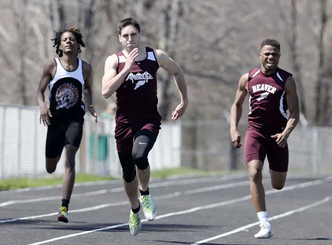 mikebires's tweet photo. Beaver County Times headline April 2015: "Only a sophomore, Ambridge's Isaac Elliott ranks among best sprinters in Beaver County history." Sunday, the Duquesne senior won 100 &amp; 200 at Atlantic 10 Championships, named Most Outstanding Track Performer 2nd straight year. #BCTsports https://t.co/6GhieJxxeY