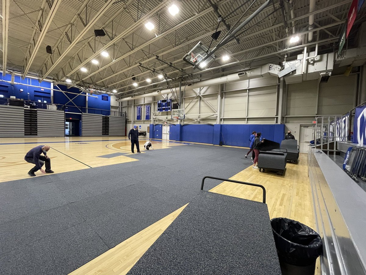 Coach_Bink's tweet image. Teamwork makes the dream work! Full staff effort to get the gym prepped for our @wheatonlyons Athletic Awards Ceremony tonight. Can’t wait to celebrate 🎊🦁💙