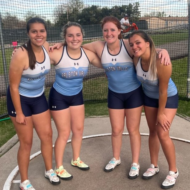 HS_MUSTANGS's tweet photo. League Champion Ella Brooks in the discus. #RVtrack
Riley Kline's PR of nearly ten feet led her to a 2nd place finish. Sophomore Jazmine Blattner and junior Zoe Jones take 4th & 5th respectively.
Ella also took 2nd in the shot put with Riley (4th) and Jazmine (6th). https://t.co/rTP9Km49Ky