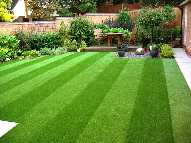 UsCarpets's tweet photo. 📣NEW PRODUCT INCOMING!📣

New Artificial Grass now avaliable and to celebrate, we
are selling it half price. https://t.co/cCr8F3c90j