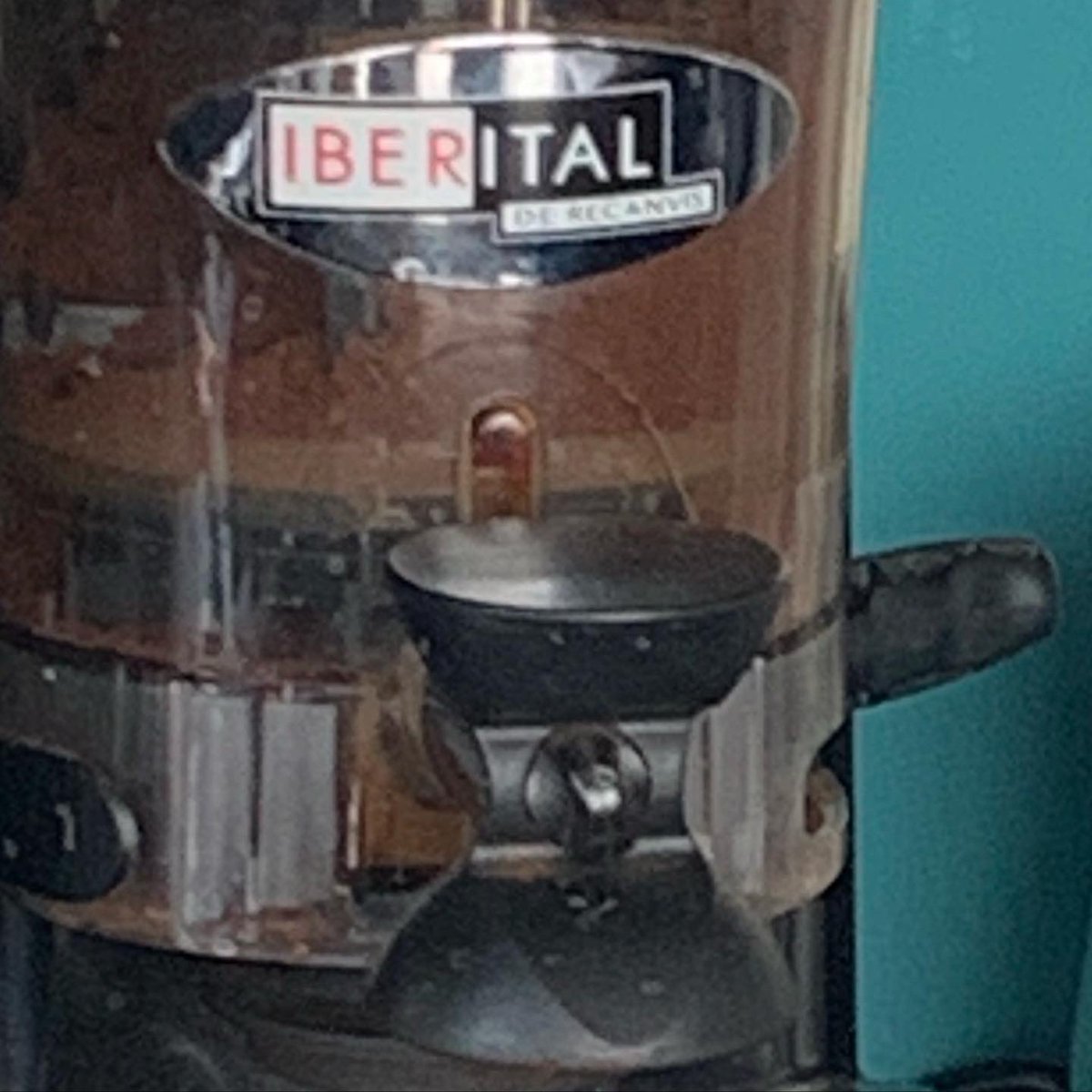 actbrighton's tweet photo. Our new cafe is open weekdays from 12pm. Come by for a cosy coffee, a fabulous flapjack or a well earned cup of tea. Find us @lanterntheatreb - 77 St. James’s Street, Brighton.
#coffee #cafeculture #brightoncoffee #brighton #BrightonFringe #barista #cakes #treats #indycoffee https://t.co/wwlQazZMAM