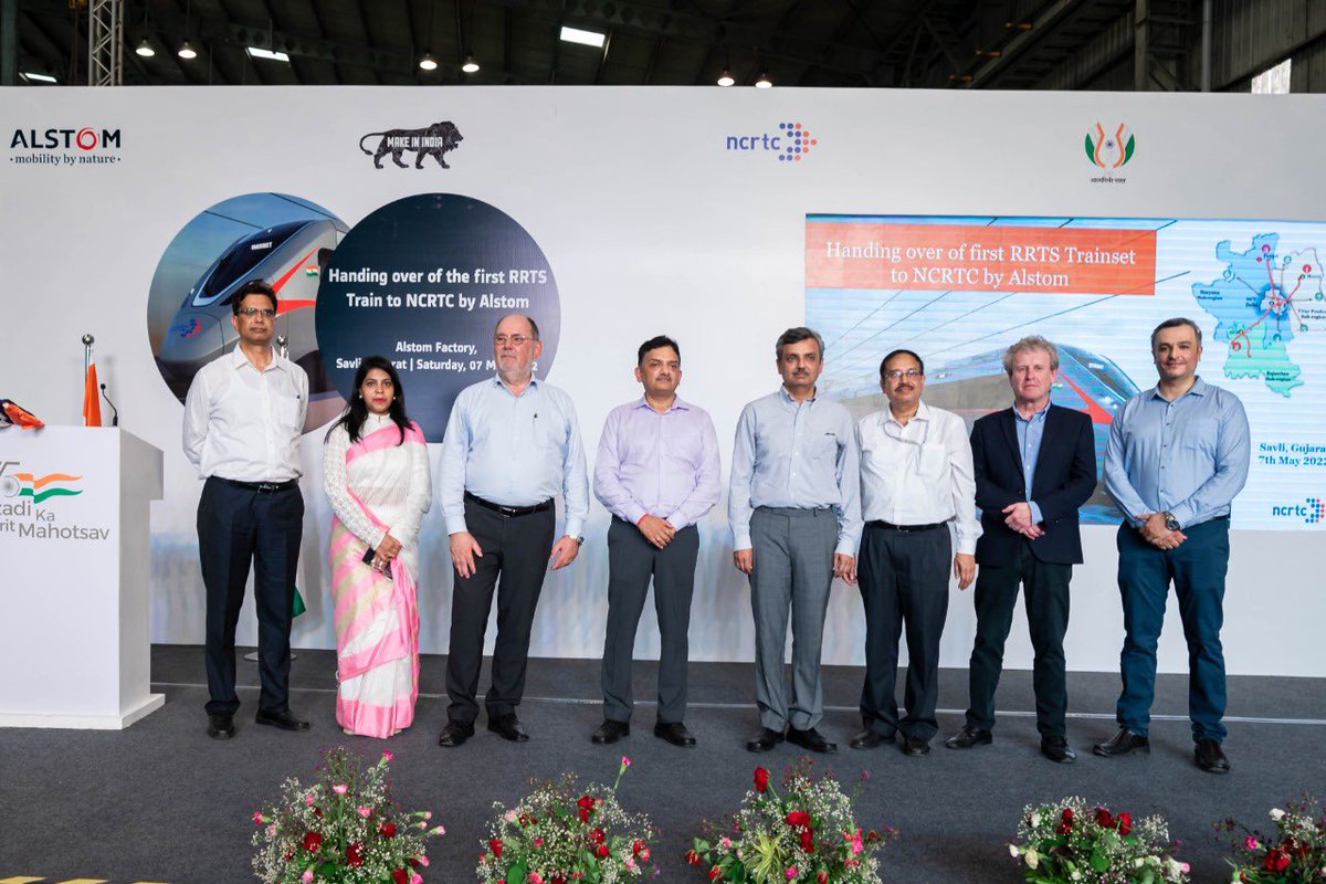 DarshanaJardosh's tweet photo. With ❤️ from Gujarat to Delhi-NCR! 

Regional Rail Transport System, manufactured in Savli, Gujarat is first-of-its-kind system, that will connect NCR to Delhi.

With multi-modal integration to connect Rail with Metro Stations, Bus Depots, the future of travel has arrived! https://t.co/B32a7arlti