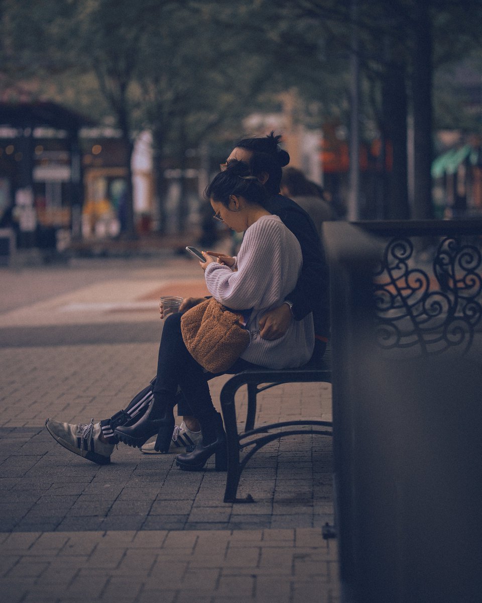 MannyAmalgam's tweet photo. I've never really been active on Twitter, and I haven't shared any photography here, but since Instagram is kind of annoying, let's see how this goes... #streetphotography https://t.co/bRAiL9b3cZ