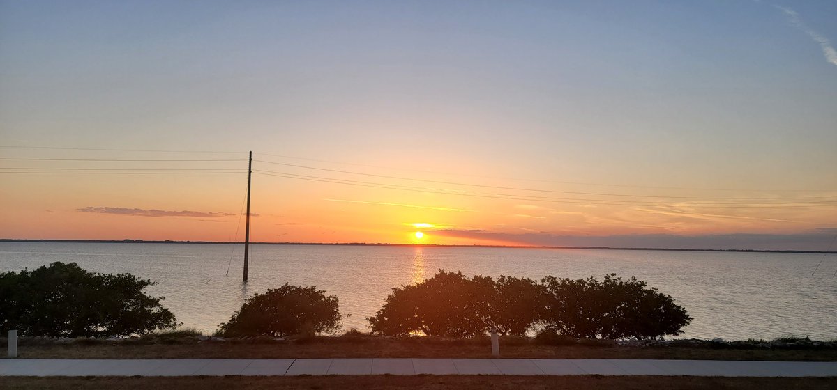 HeatherA_YT's tweet photo. The view/the mom https://t.co/KJJY8N0mnR