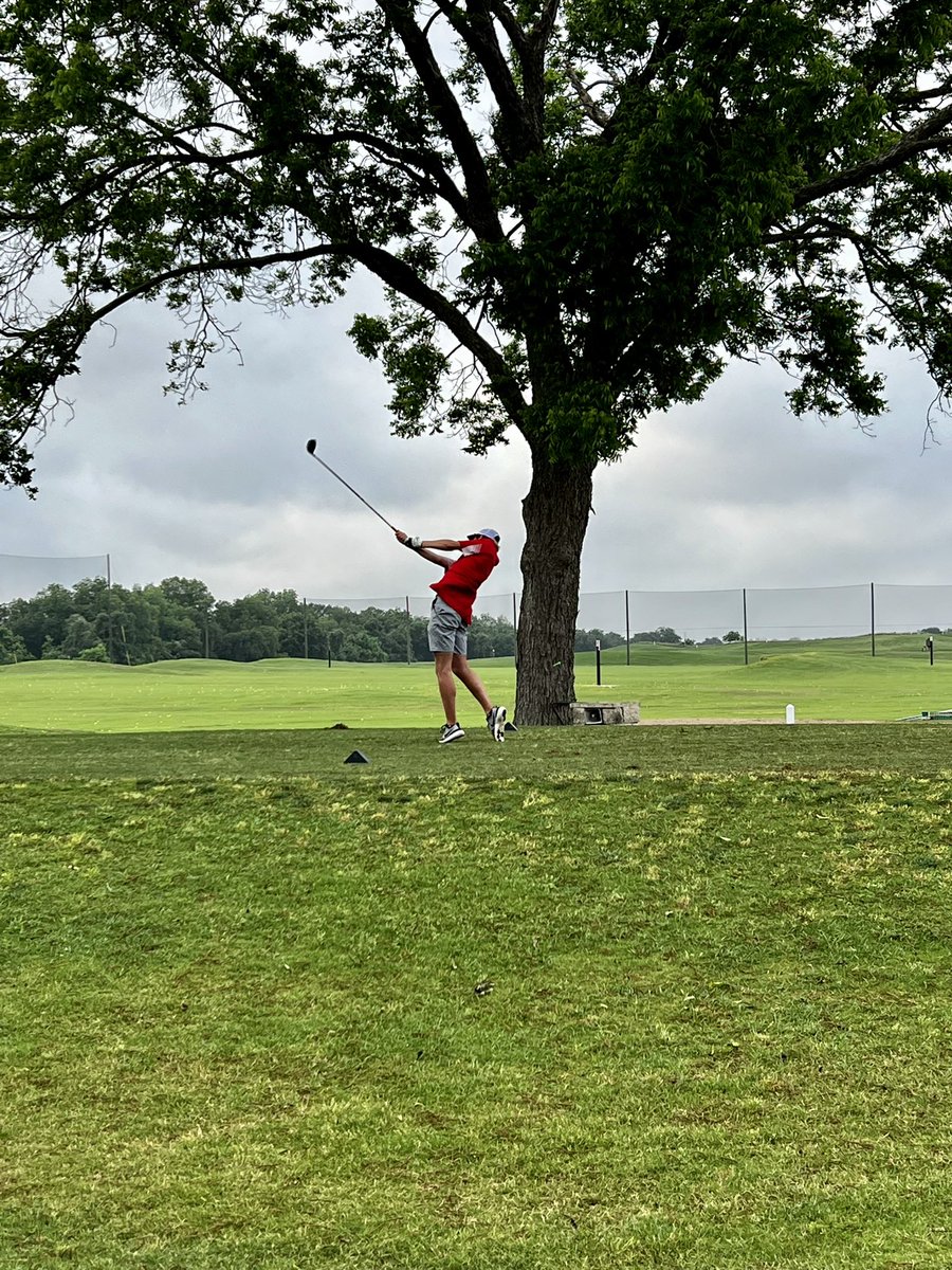JNathletics's tweet photo. We are underway at the UIL 3A State Golf Championships in Austin! Jarrett H, Josh L, &amp; Drew D have all tee’d off for the Indians. #LetsRollTribe 

@JNSportsNation @CarsonDField https://t.co/B83ZhoMawB
