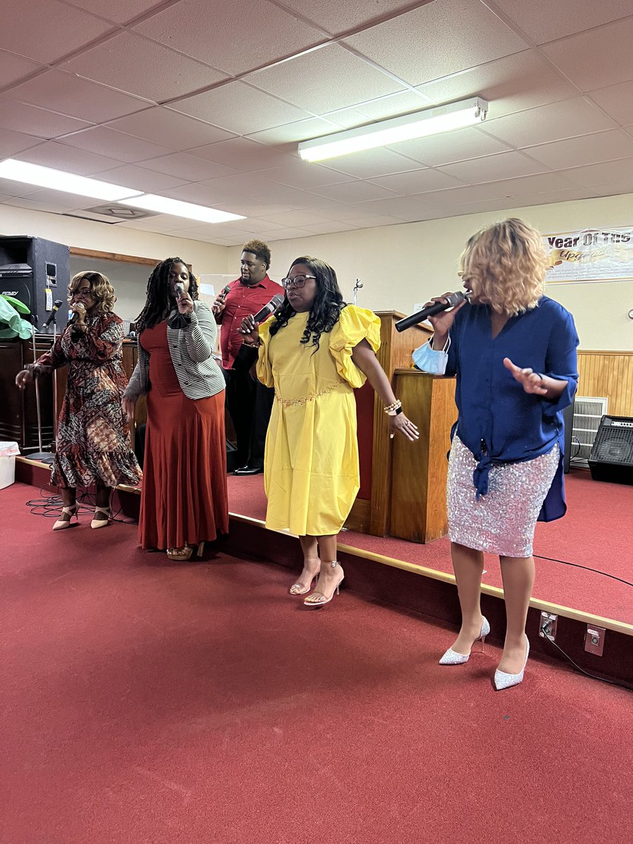 wohtemple's tweet photo. #NoondayService #MoveOfGod #YearOfManifestation #YearOfUpgrade #LetsChurch https://t.co/roJp9QgzOY