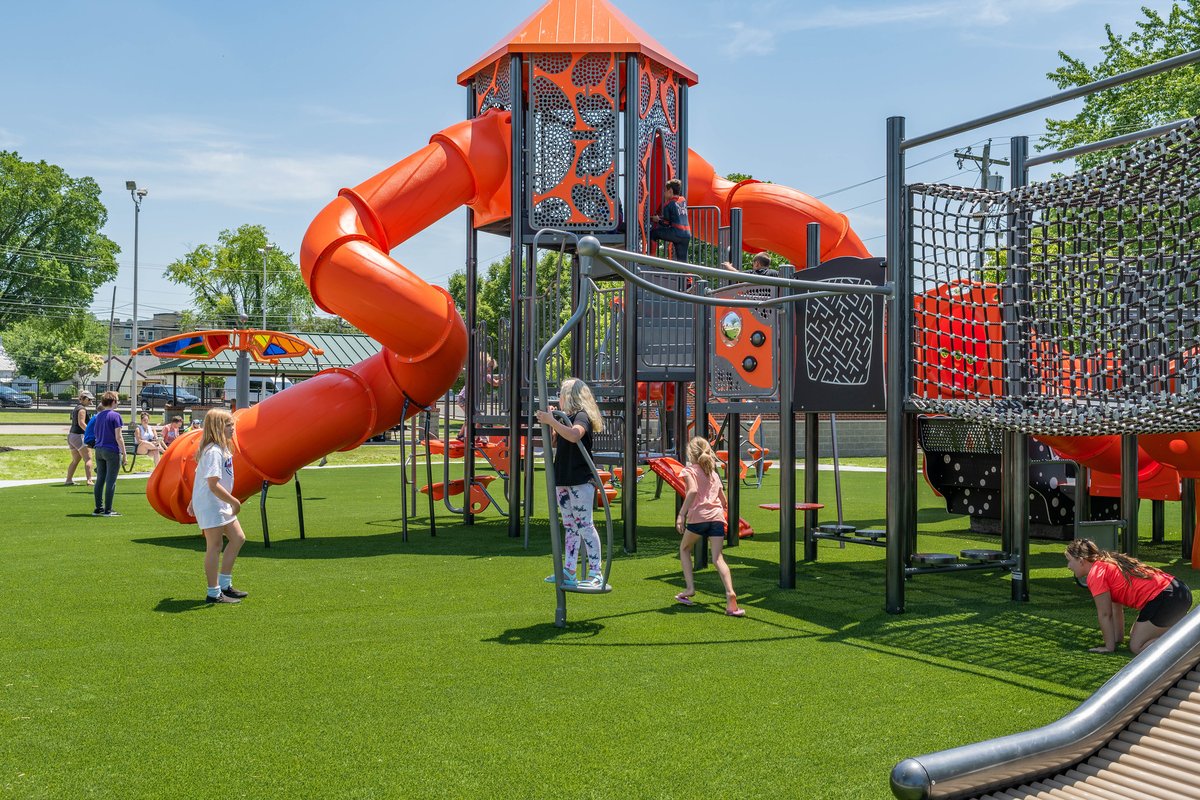 CunninghamRec's tweet photo. Q. What is play value? A. The value each piece of equipment brings to the experience of the playground and those using it. #playvalue #playgrounds #playgroundequipment #GameTime #Playcore https://t.co/vn2fdm67l6 https://t.co/hWjiqtx63V