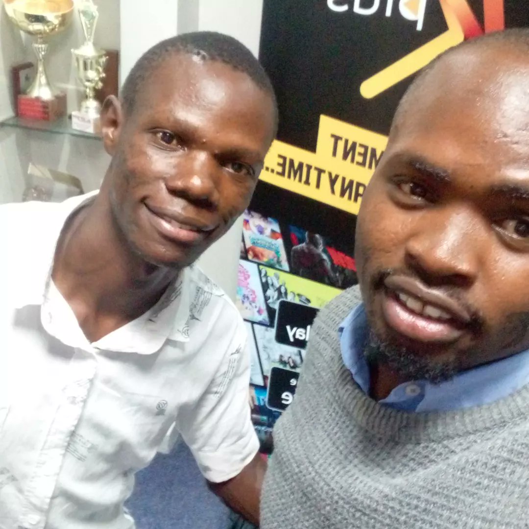 rolls_sam's tweet photo. The only way to have a friend is to be one. 
#supaa #goodvibes #friends #follow #trending #Twitter #gains #supaa #kenya #k24 https://t.co/sDa9251Tsp