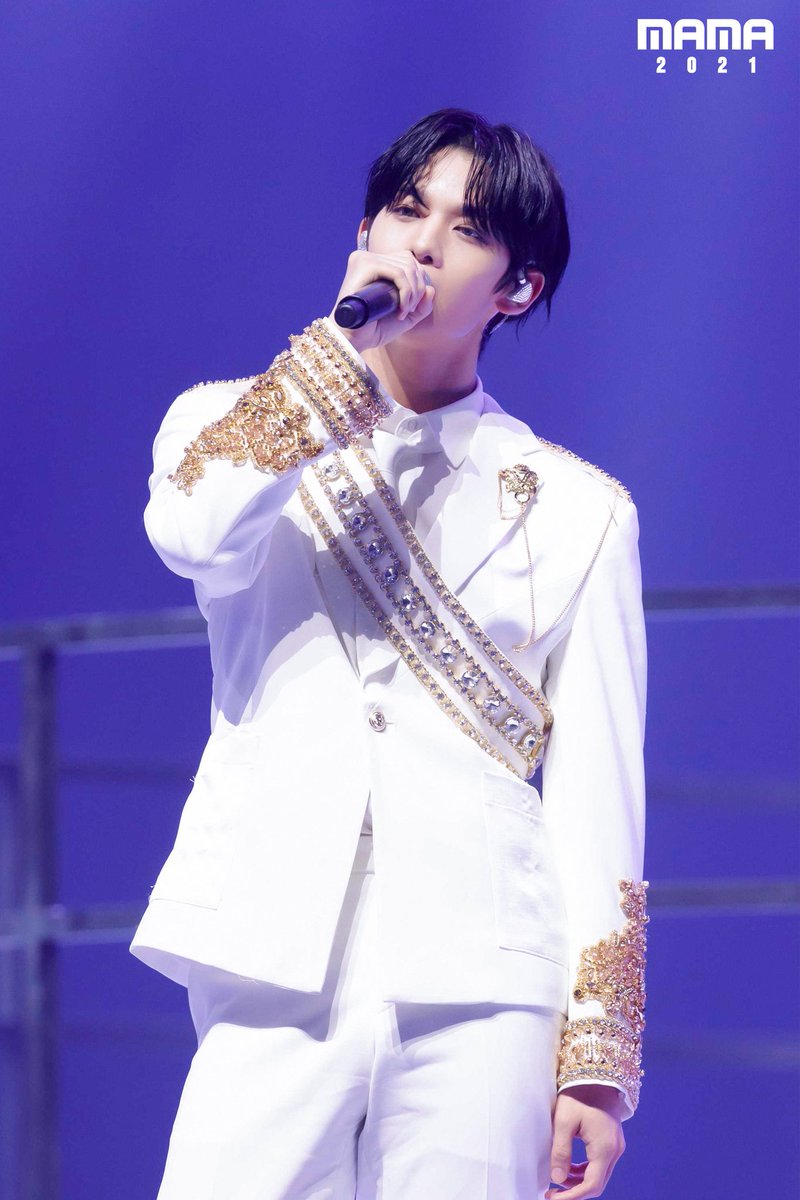 Jjjwannables_2's tweet photo. Happy Birthday, Bae Jinyoung !
#배진영_축하해영_포에버영
Wish You always Happy wherever you are
#FOREVER_BAEJINYOUNG_DAY https://t.co/HWjkKQ4T3s