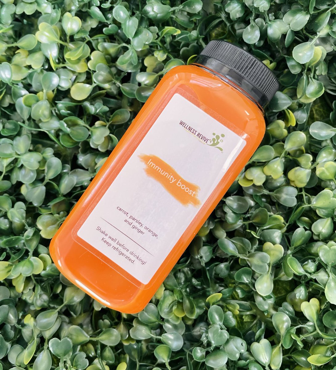 WellnessRevive1's tweet photo. Happy Monday! ☺️💚 remember juicing daily can decrease 8-10 pounds of excess gut waste! Choose the fresh pressed! #Itsalifestyle https://t.co/Hfj1KzkK47