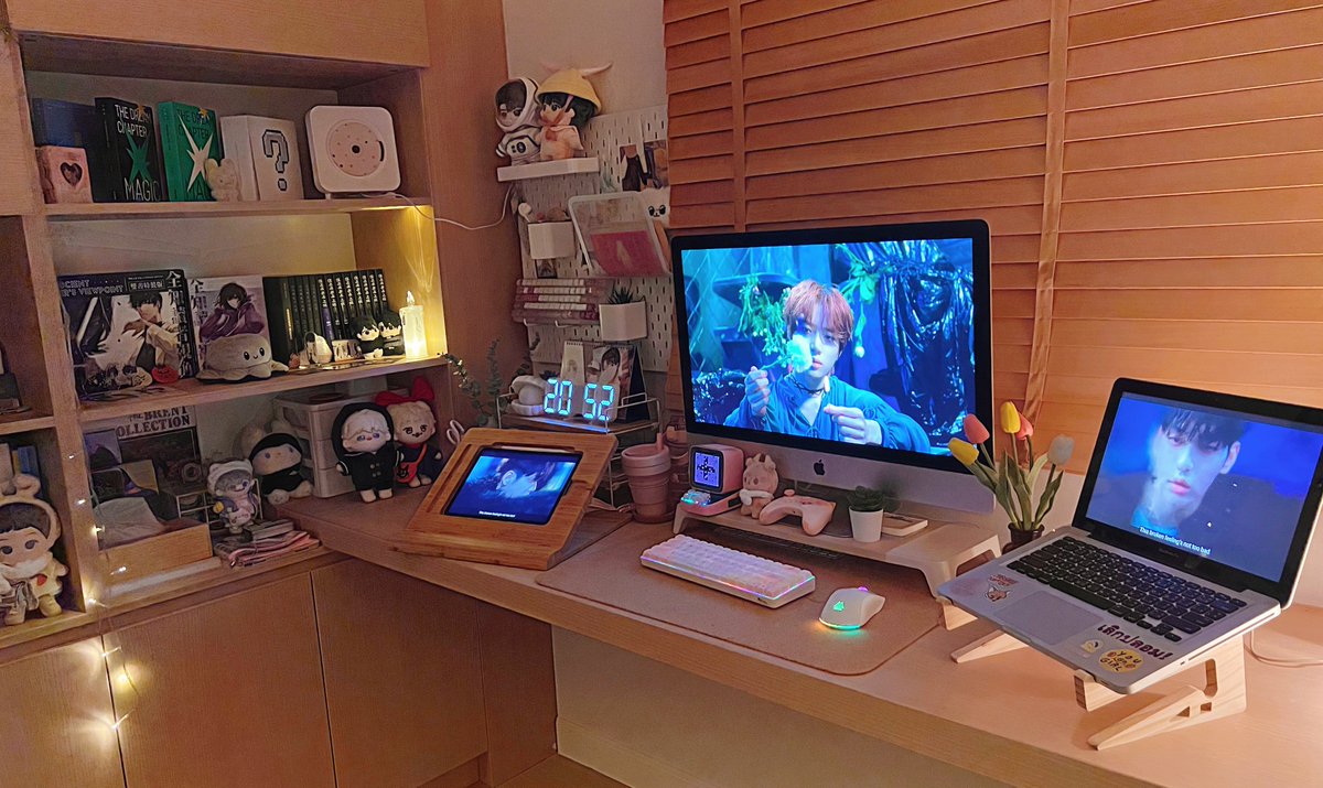 _RXBEL's tweet photo. ถามพ่อว่าเราจะมีทีวีทุกห้องไปทำไม วันนี้ได้คำตอบแล้ว https://t.co/Vz8jliXVry
