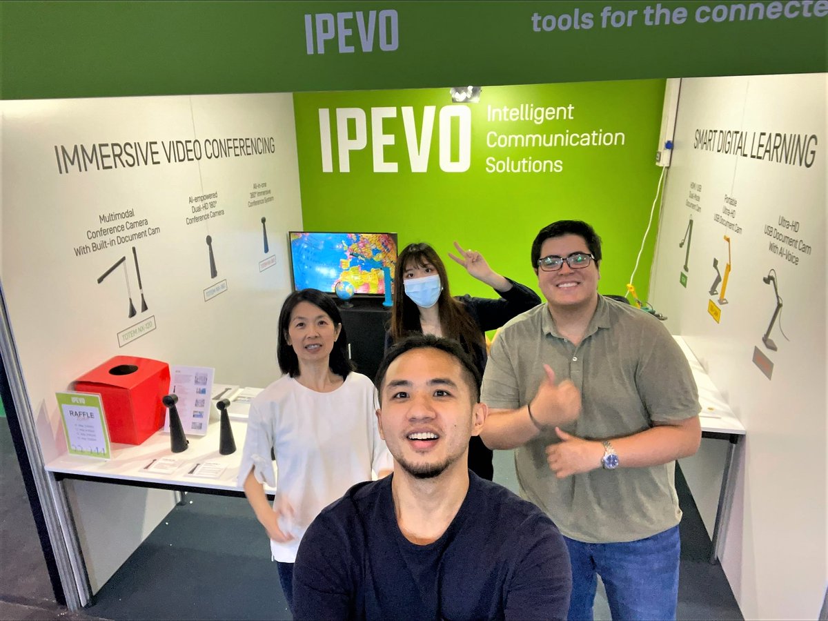 Noch ein Tag bis zum der #ISE2022. Und unser All-Star-Team ist gerade mit den Vorbereitungen fertig geworden.

Besuchen Sie den Stand 2H215 und entdecken Sie die neuesten #videokonferenzlösungen von IPEVO, die die Zusammenarbeit über Entfernungen hinweg einfacher denn je machen!
