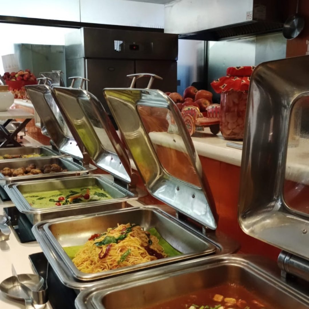 crowneplazapun's tweet photo. A day full of fun, frolic, great food, and love to thank our mothers who are blessings from above.

Crowne Plaza Pune City Centre thanks you for joining us at the Special Mother's Day Brunch yesterday.
.
.
#crowneplaza #ihg #mothersday #supermom #mothersday2022 #mothersdaygift https://t.co/4iJ7fvh8Vd