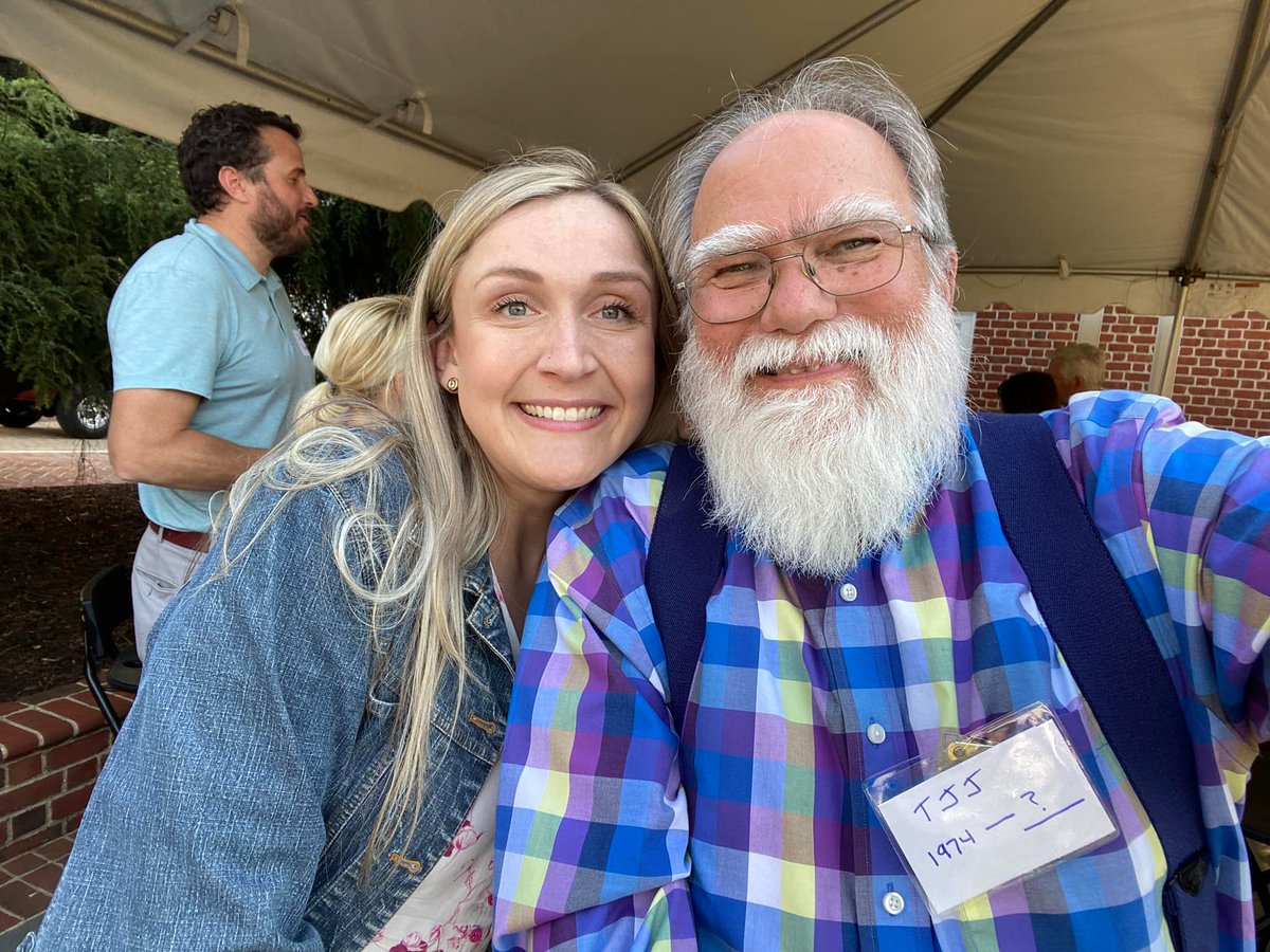 sophtweetsnews's tweet photo. I had the honor of knowing you since I was born, and am lucky enough to have started working with you in April 2020. I will miss hearing "It's ok, I still love ya anyway," whenever I had to kill your hit. The sun was shining this morning, and we knew it was because of you. https://t.co/cZ1eP8GNw0