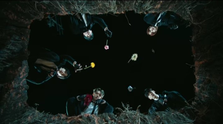 kimGi_Yah's tweet photo. Pov:
It's your funeral
#GOOD_BOY_GONE_BAD https://t.co/E6HCsHZtC2