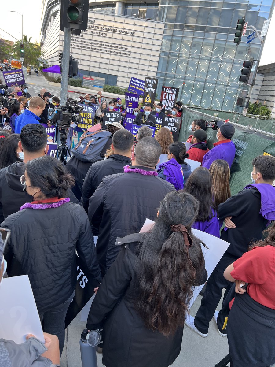 seiu_uhw's tweet photo. Enough is enough. We need @CedarsSinai to invest in frontline healthcare workers and patient care. #TheRealCedarsSinai https://t.co/IQTJoPWjww