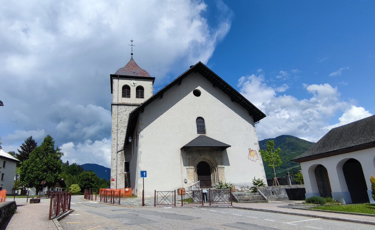 CiceriMathieu's tweet photo. Aujourd'hui à Marthod à la rencontre des habitants tout en distribuant mes tracts pour les élections législatives du 12 juin.

#Savoie #Marthod #Ruralité #Village #legislatives2022 #Circo2 #ruralité #village https://t.co/JsgZuWTjYo