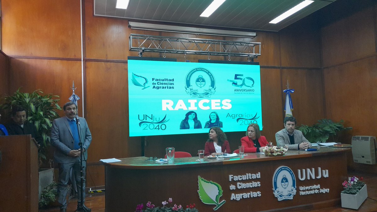 fca_unju's tweet photo. 👥 Acto de Asunción de las Nuevas Autoridades de la FCA-UNJu 
Periodo 2022-2026

Transmisión en vivo 👉 https://t.co/xI75aLQ489

🏫 #AgrariasUNJu
 #FCAUNJu https://t.co/1AXuFaTSDs