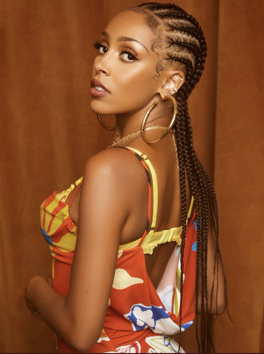 DojaSZAFrance's tweet photo. L’album “Planet Her” de @DojaCat est maintenant le premier album de l’histoire a avoir quatre chansons qui restent plus de 40 semaines dans le classement Billboard Hot 100! 🏆 https://t.co/40LmehrdvP