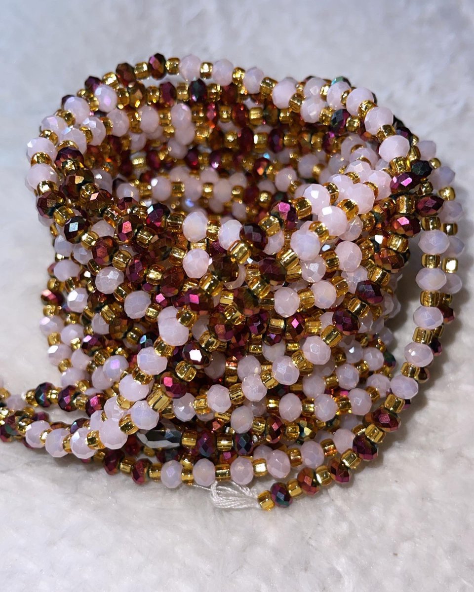 BeadsmeAkos's tweet photo. Where my waist bead lovers at 👀
Use our code “Sweetmother”
For our buy one get on free special 🥂 
>>links in the bio << https://t.co/Gmi2wgmhbZ